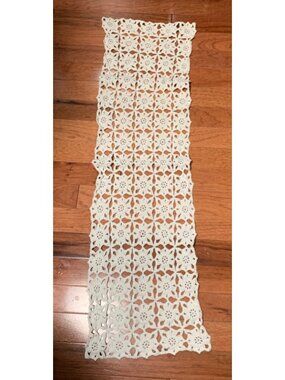 Handmade Cream Crochet Lace Table Runner 34"x10" Floral Pattern Cotton Home